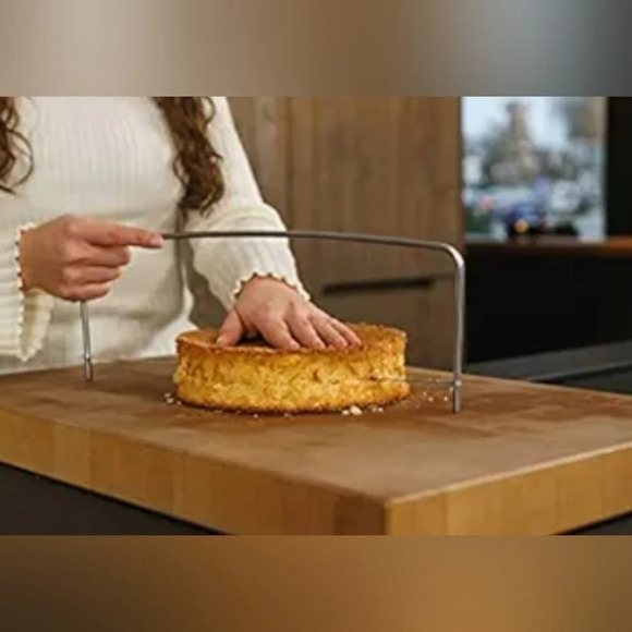 Lares Cake Cutter / Cake Base Divider for Even Cutting of Cakes and Cakes 40 cm - Picture 3 of 5